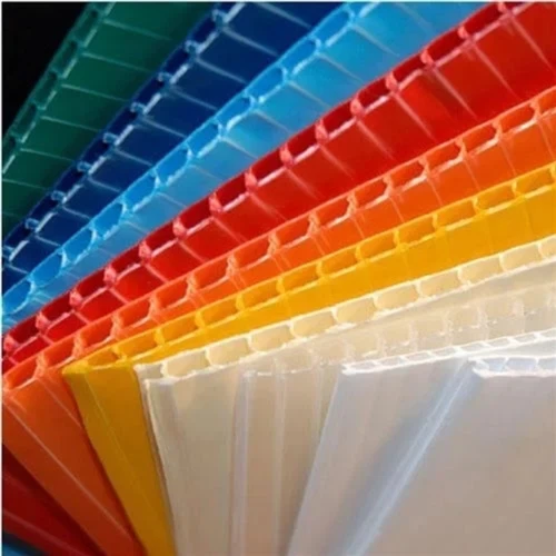 Izcili gofrētās plastmasas loksnes pielietojumi dažādās nozarēs