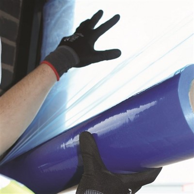 Stikla aizsargājošās filmas veidošana